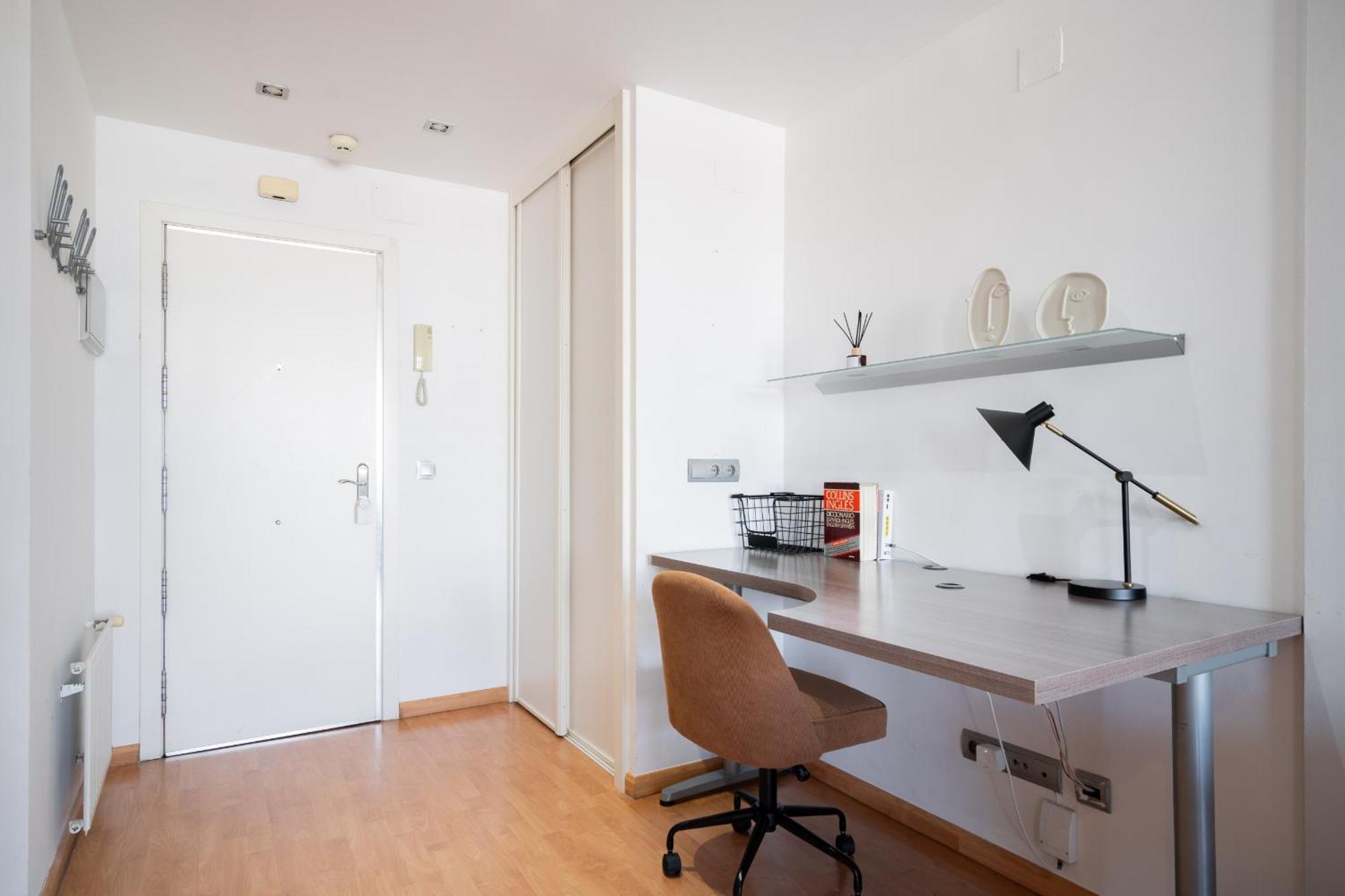 Apartamento En Plaza De Espana Alquiler Temporal Madrid Exteriör bild