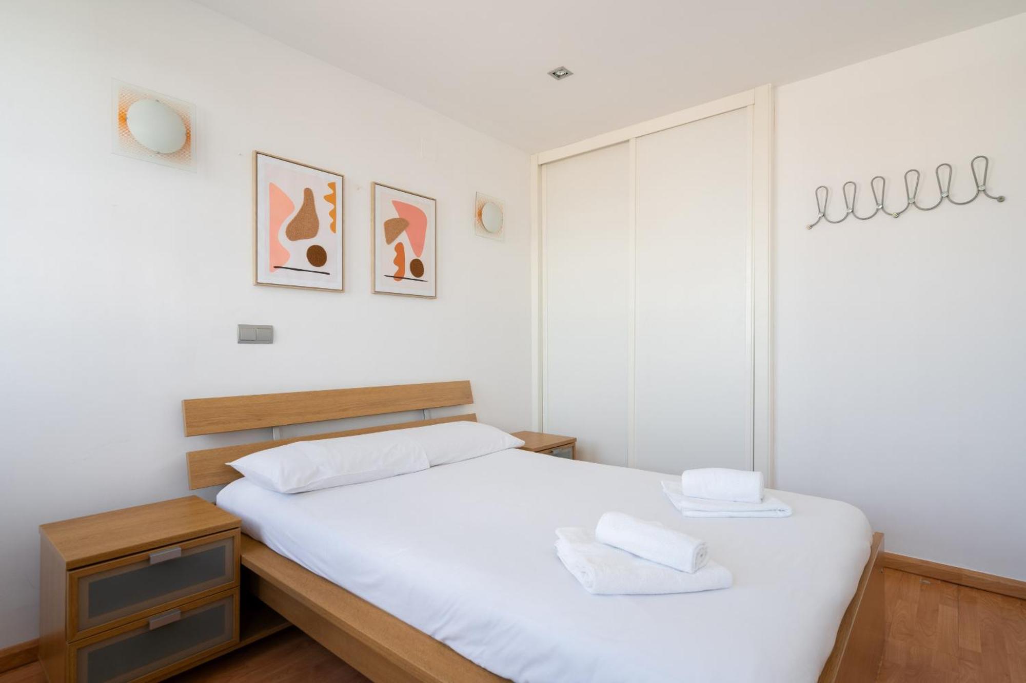 Apartamento En Plaza De Espana Alquiler Temporal Madrid Exteriör bild